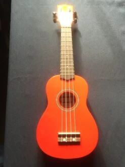 Ukelele Rood