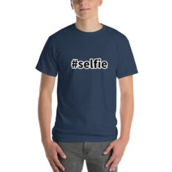 Selfie T-Shirt, Gratis Verzending! -Scattando Webshop Winkel mockup 12a30960